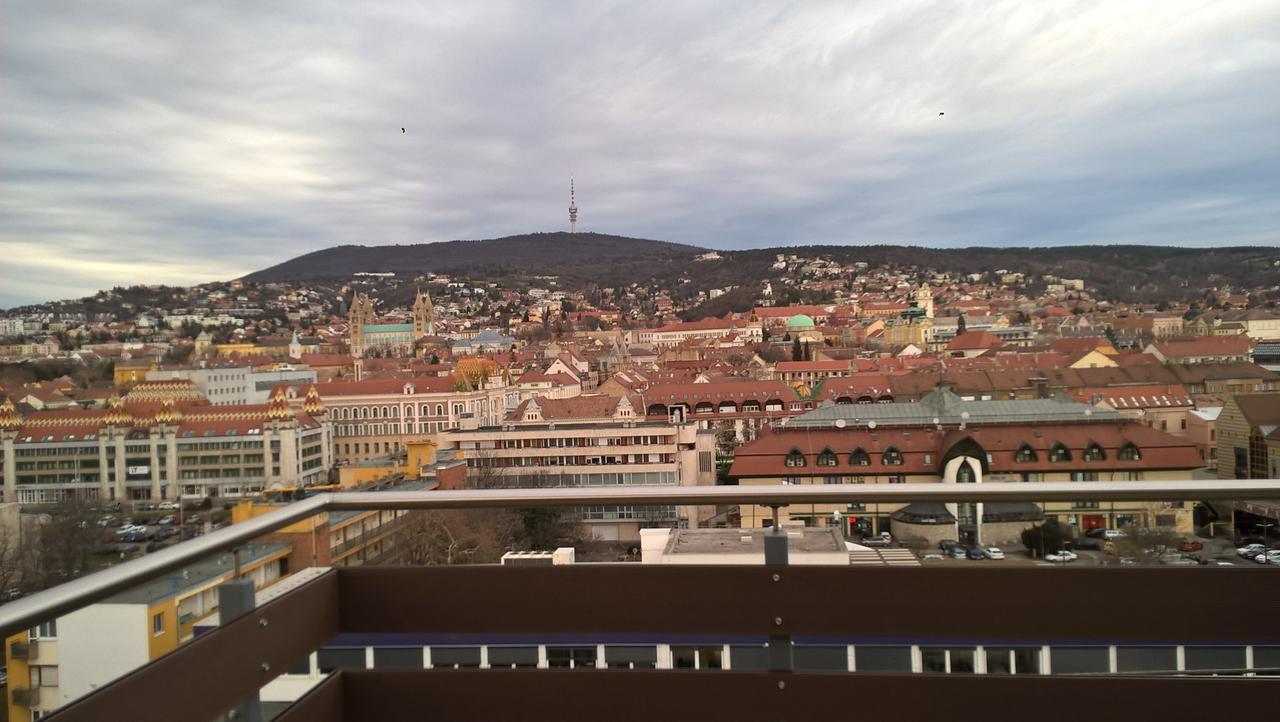 Panoráma City Apartman Pécs Exterior foto