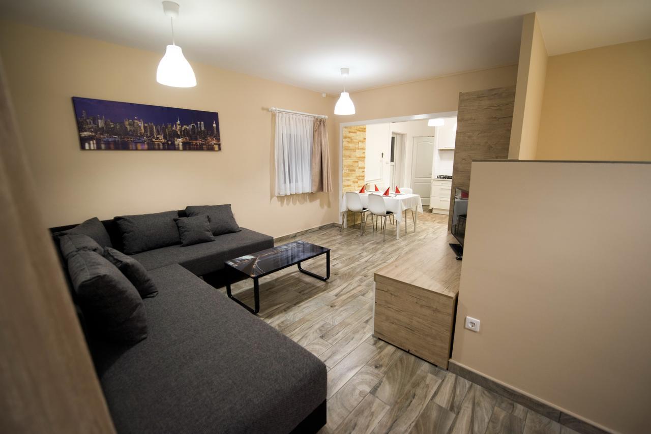 Panoráma City Apartman Pécs Exterior foto