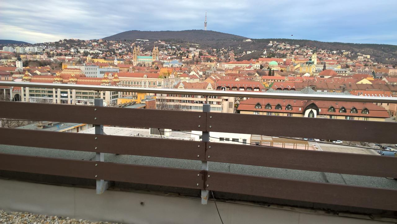Panoráma City Apartman Pécs Exterior foto